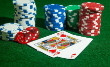 Chia sẻ người chơi kinh nghiệm về phán đoán bài Poker