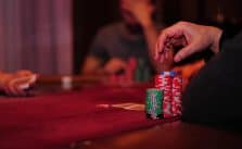 Mách bạn lựa chọn Hand trong Poker sao cho đúng và hiệu quả nhất?