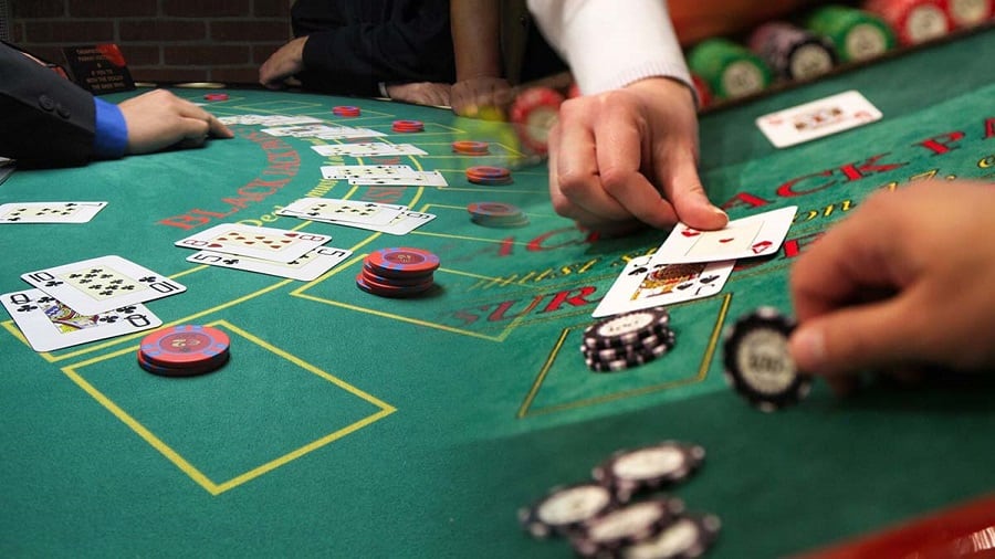 Những kiến thức quan trọng khi chơi Blackjack mà bạn cần biết đến